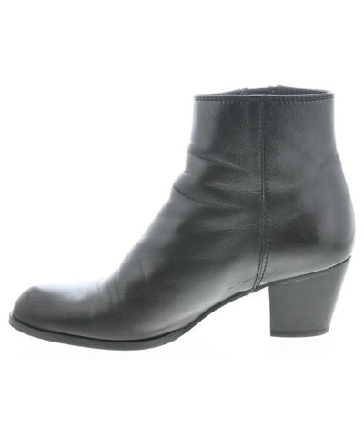 STUART WEITZMAN Boots