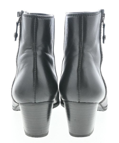 STUART WEITZMAN Boots
