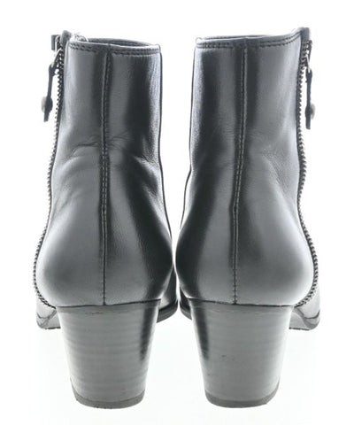 STUART WEITZMAN Boots