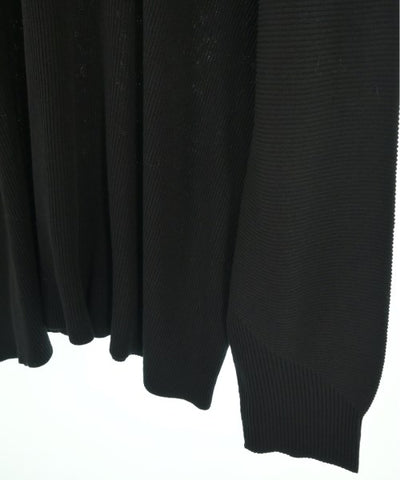 HOMME PLISSE Sweaters