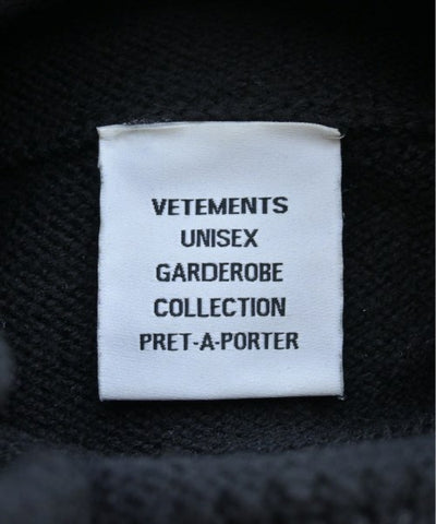 VETEMENTS Sweaters