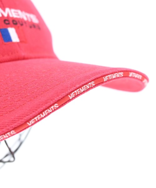 VETEMENTS Caps