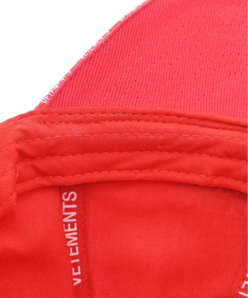 VETEMENTS Caps