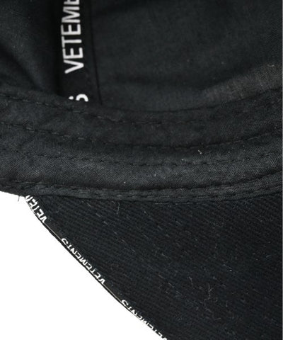 VETEMENTS Caps