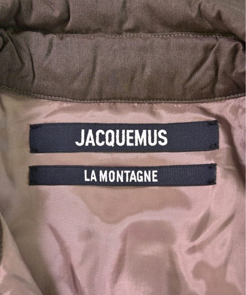 JACQUEMUS Casual shirts