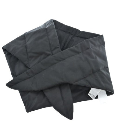 JACQUEMUS Winter scarves