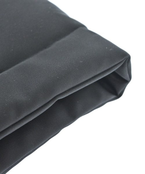 JACQUEMUS Winter scarves