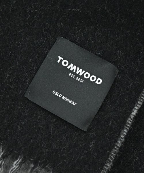 TOM WOOD Winter scarves