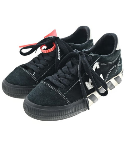 OFF-WHITE Sneakers