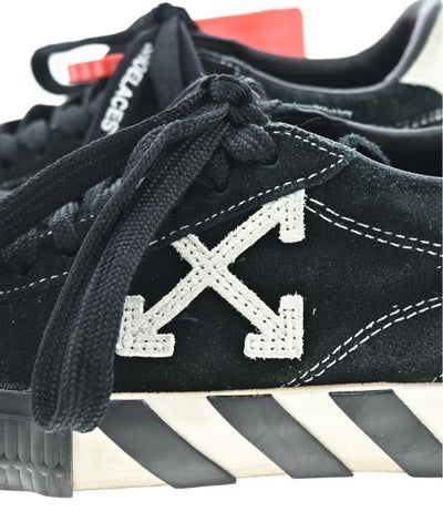OFF-WHITE Sneakers