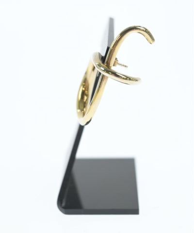 Charlotte Chesnais Pierces