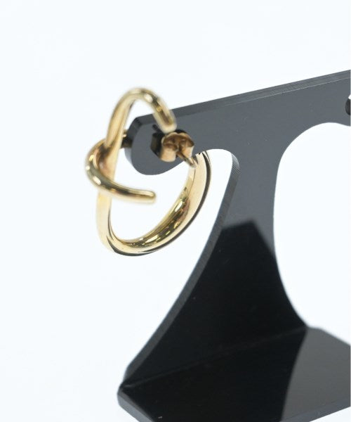 Charlotte Chesnais Pierces