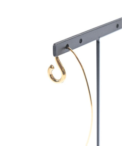 Charlotte Chesnais Pierces