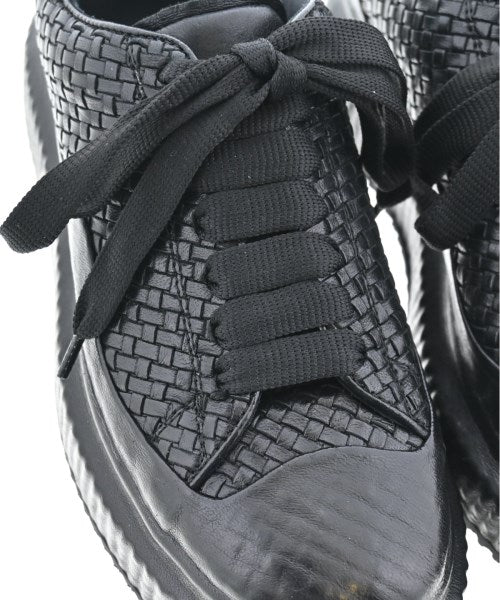 OFFICINE CREATIVE Sneakers
