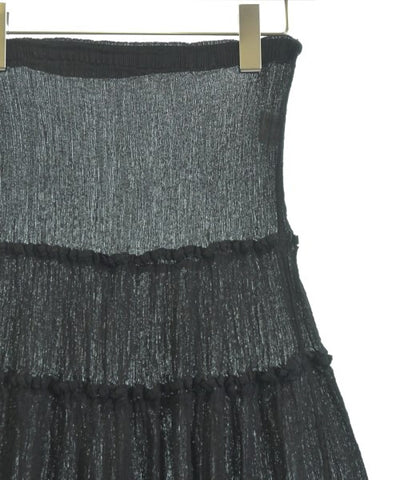 me ISSEY MIYAKE Long/Maxi length skirts