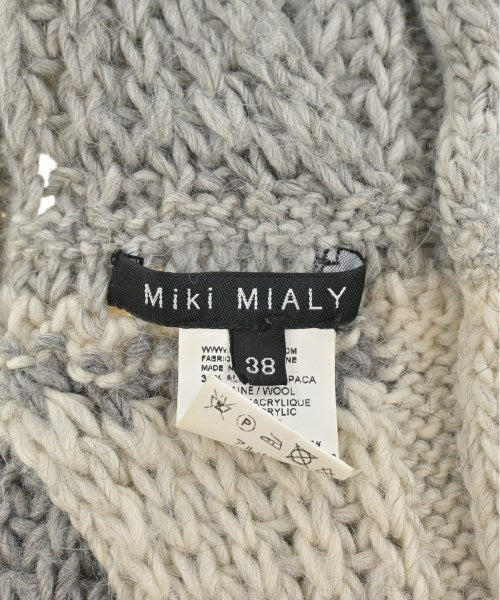MIKI MIALY Winter scarves