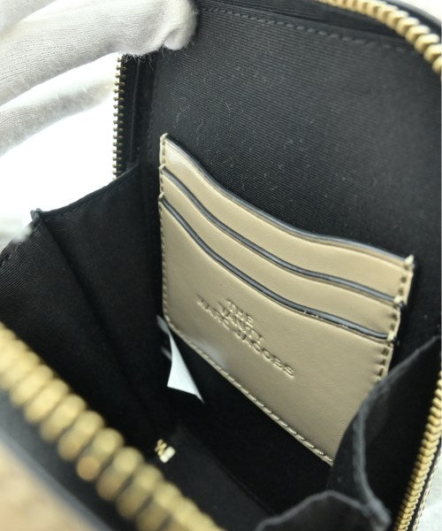 MARC JACOBS Shoulder bags