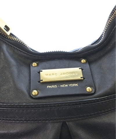 MARC JACOBS Shoulder bags