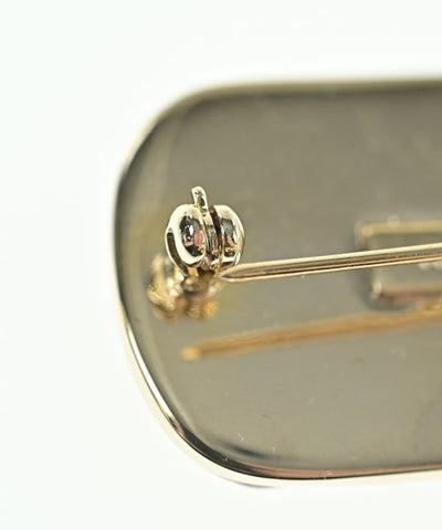 MARC JACOBS Brooches/Corsages