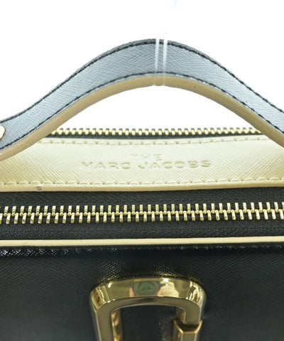 MARC JACOBS Shoulder bags