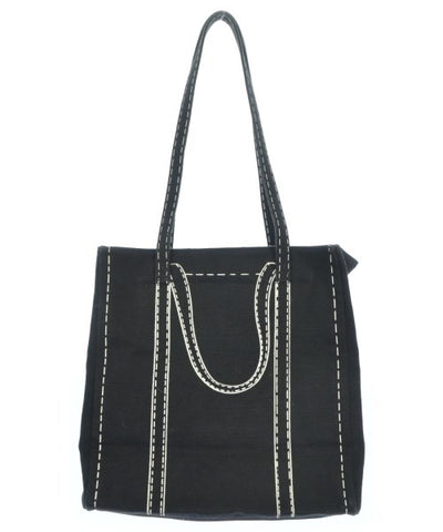 MARC JACOBS Shoulder bags