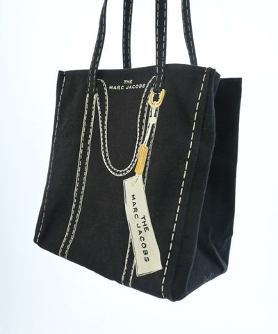 MARC JACOBS Shoulder bags