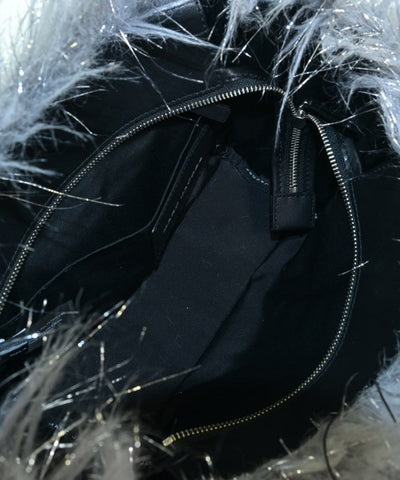 MARC JACOBS Shoulder bags