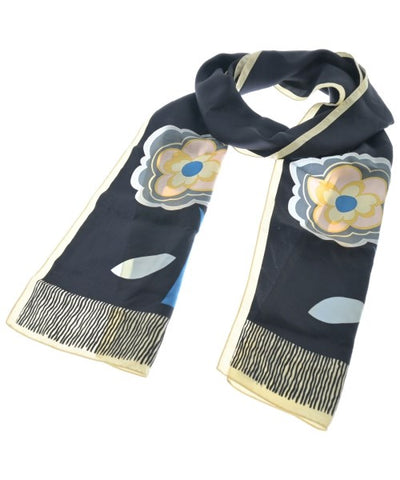 MARC JACOBS Winter scarves