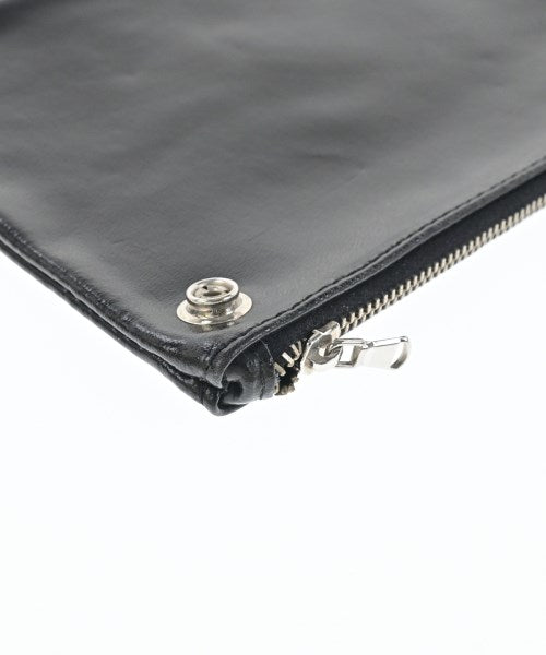 COLLECTION PRIVEE? Pouches