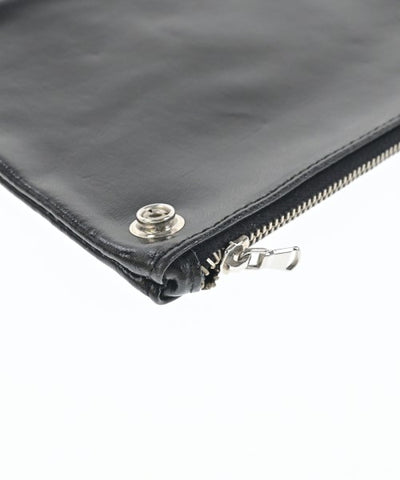 COLLECTION PRIVEE? Pouches