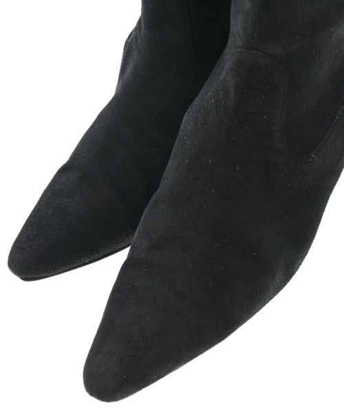 MANOLO BLAHNIK Boots