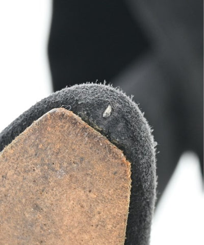 MANOLO BLAHNIK Boots