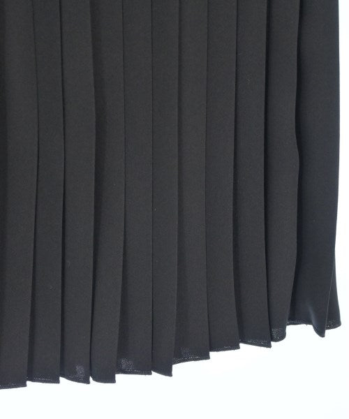 MM6 Knee length skirts