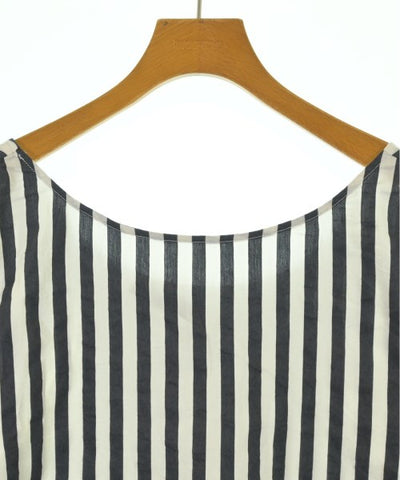 LOVE MOSCHINO Casual shirts