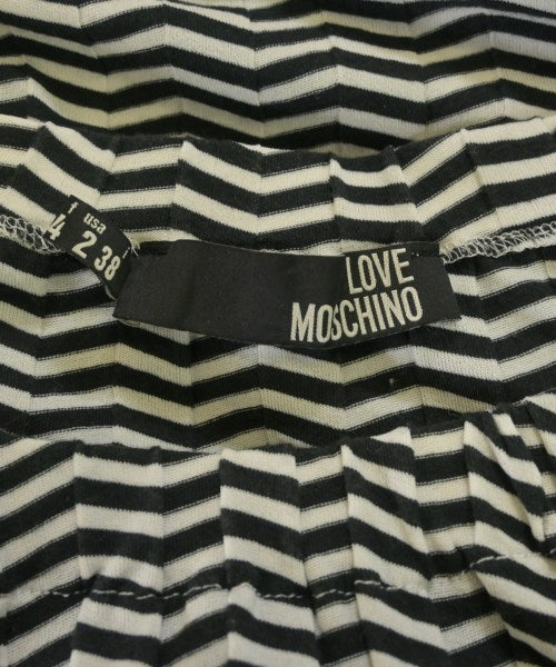 LOVE MOSCHINO Tee Shirts/Tops