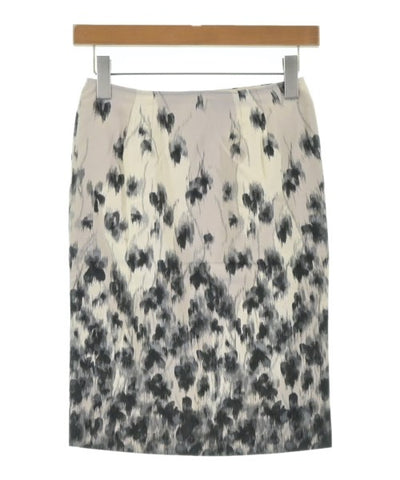 GiAMBATTiSTA VALLi Knee length skirts