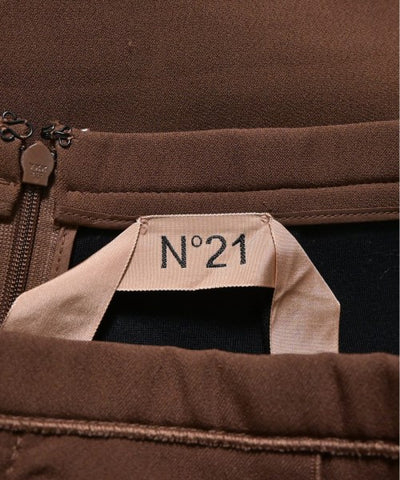 Nß 21 Knee length skirts