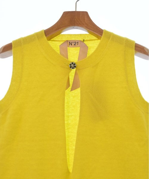 Nﾟ 21 Sleeveless tops