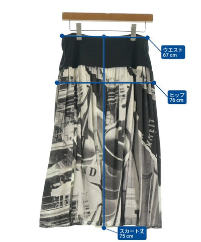 Y's Knee length skirts