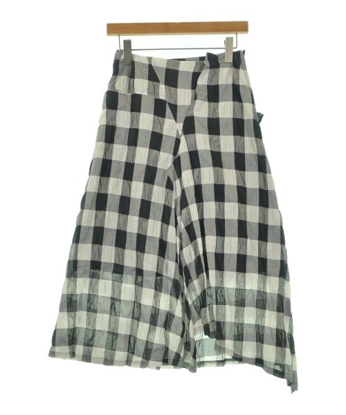 Y's Knee length skirts