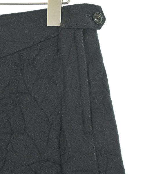 Y's Knee length skirts