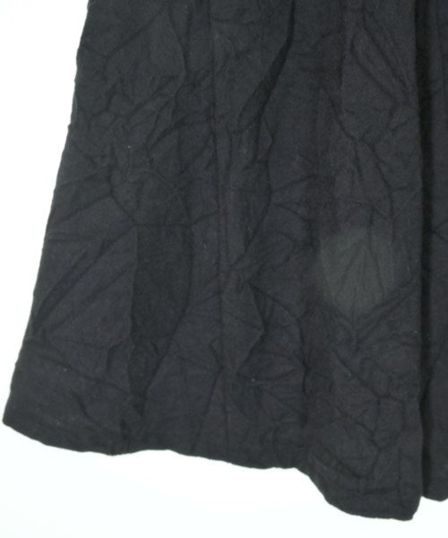 Y's Knee length skirts