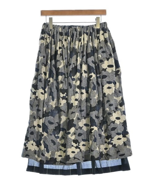 Y's Knee length skirts