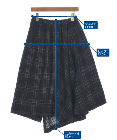 Y's Knee length skirts