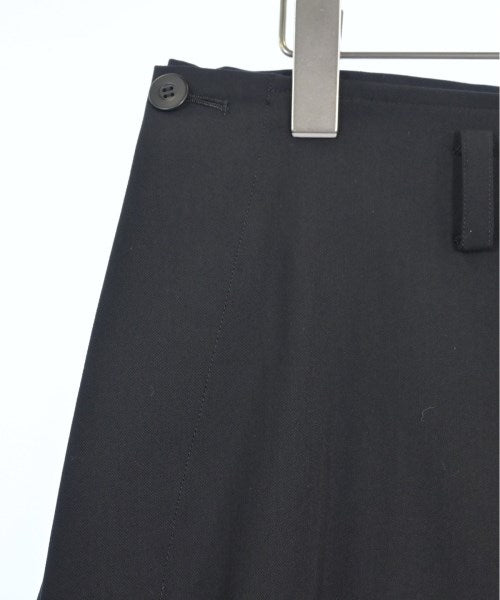 Y's Knee length skirts