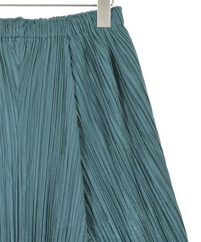 PLEATS PLEASE Cropped pants