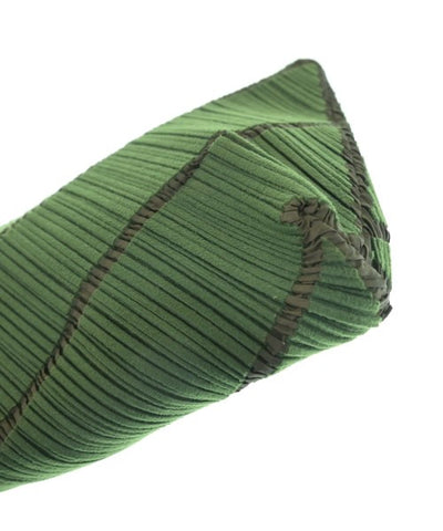 PLEATS PLEASE Clutches