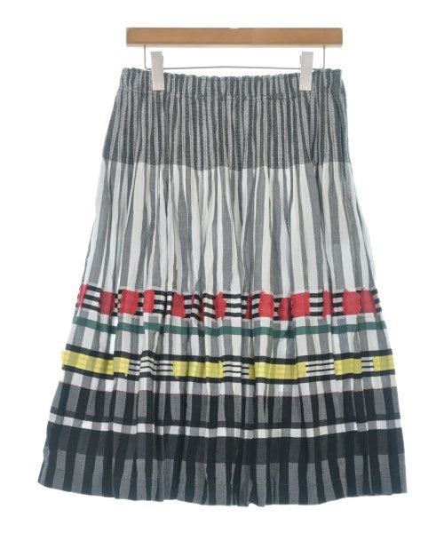 me ISSEY MIYAKE Knee length skirts