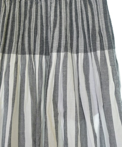 me ISSEY MIYAKE Knee length skirts
