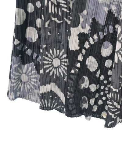 PLEATS PLEASE Knee length skirts